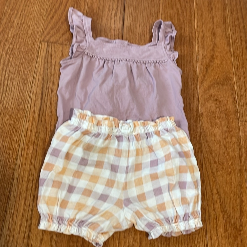 🧡 3 For $12 Bundle Sale 🧡 Carter Matching outfit